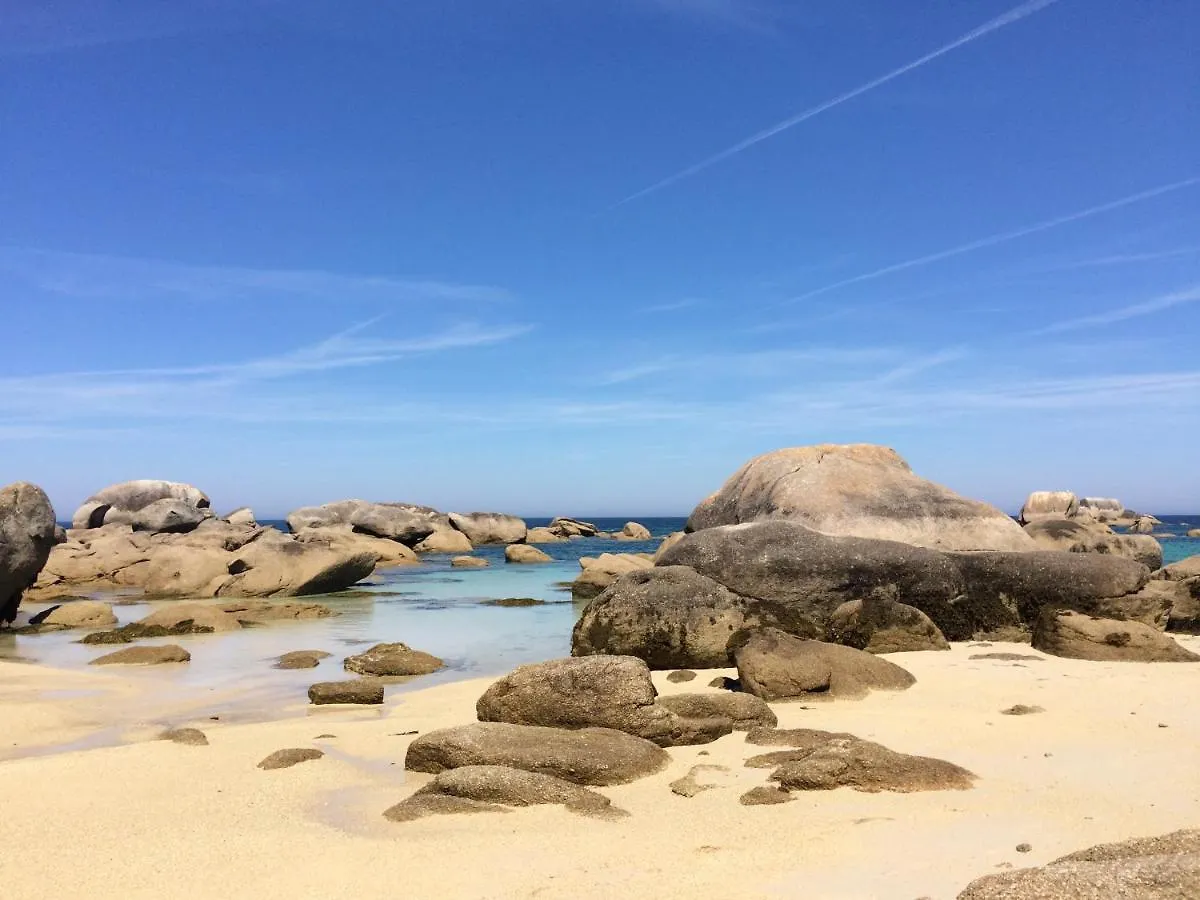 Maison Beniguet Au Pays Des Abers Plouguerneau 0*,  Francja